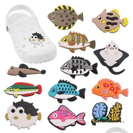 靴部品アクセサリーMOQ 20PCS PVC Deep Sea Fish Charms Sandals Shoes Decoration Hole Slipper Ormants Drop Delivery DHH8K