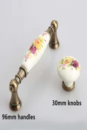 96mm Peony Porcelain Pull Handle Rural Ceramic Drawer skåp Knobs Bronze Dresser Retro modemöbler Handtag Knob4800131