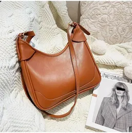 Bolsas de ombro Xitao Mulheres Mensageiras Bolsa de Moda Sólida Vintage Splicing pode ajustar a bolsa PU 2024 GWJ0431