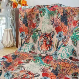 タイガーパターンヤーン染色ジャクアードファブリック秋の冬のソファホームテキスタイル服装飾的な縫製ファブリック50cmx150cm 240327
