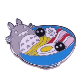 Studio Ghibli My Neighbor Totoro 에나멜 핀 컬렉션 애니메이션 영화 브로치 숲 스피릿 고양이 버스 Catbus Ramen Samurai Robot Badge8289683