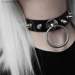 Pendant Necklaces Vintage Circle Leather Collar Punk Rivet Spikes Choker Necklace For Women Rock Neck Strap Fashion Party Jewelry240408