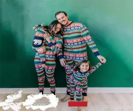 Família de Natal Combationando Renéias de Natal Pijama Romper para adultos Roupas de bebê crianças Sleepwear Morça