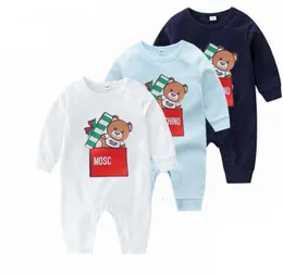 Våren nyfödda bomullsresor småbarn designer kläder baby björn bokstav tryckt jumpsuits spädbarn pojkar flickor bomull mjuk klättring kläder 0-24m z7570