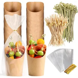 Konteynerler çıkarın 60 set tek kullanımlık charcuterie fincanları çubuklar ve çantalarla 14 oz kraft kağıt atıştırmalık kutuları mezeler fincan skeçler kürdan