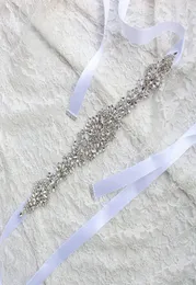 2018 Fantastisk Rhinestone Bridal Sash Wedding Belt Real Image billig vit elfenben Satin Bröllopsklänning Bälte Custom Made EN121529795041