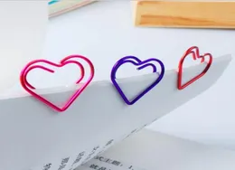 Bulk 300st Love Heart Shaped Small Paper Clips Bokmärken Clips for Office School Home 6 Colors2049397