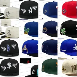 39 kolorów męskie baseball dopasowane czapki toucas gorros klasyczne kwiaty Czerwone kolor Angeles „Hip Hop Chicago Sport Pełne zamknięte czapki chapeau sditch sd Brown 25. 1969