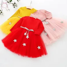 Festa di compleanno delle ragazze del bambino principessa maglia abito da sera lunghe maniche lunghe stelle di colore solido costumi per bambini da 1 a 6 y abiti per bambini 240326
