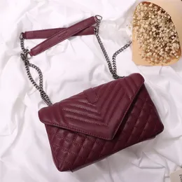 Yüksek kaliteli tote çanta 26804 moda tasarımcı çantası gerçek deri meslekçi çanta gümüş zincir crossbody klasik kanatlı kadın çantası xy19 cüzdan