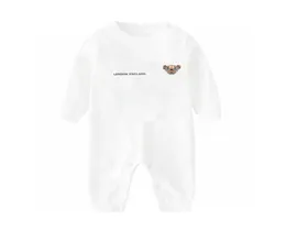 Designer Letters Baby Rompers Body Suits täcker nyfödda pojkar flickor onepieces kläder solid färg tryckt baby vår och höst lo1980263