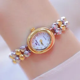 Avanadores de punho Mulher relógios 2024 Bs diamante pequeno dial dourado damas para mulheres Vestido Montre femme Montre femme