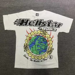 Magliette di haikyuu Hellstar Studios Earth Stampa alla moda Trendy Hiphop Short Shorts Man Women Tops Unisex Cotton Tops Men Thirts Vintage Thirts Summer Shee Tee Rock Outfit34V