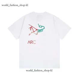 Arctic Tshirt Mens Designer T Shirt متعددة الأزياء العلامة التجارية الكلاسيكية ملونة طباعة طلاب للجنسين ألوان أزياء أسود صفراء أبيض 498