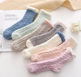 Socken Strumpfwomen plüsch weiche Mikrofaser Fuzzy warmer Slipper Home Bett Boden Winter Pure Color Girls Ladies Short8272027