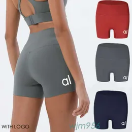 al0ll 2024 Yoga Lu Leggings Women Shorts ملابس سيدة رياضية ثلاثية يوجا سراويل للسيدات تمرين فيس ارتداء فتيات يركضون طماق صالة رياضية رفيعة