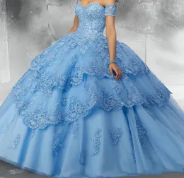 Light Sky Blue Modest Lace Ball Gown Quinceanera Prom Dresses paljetter Applique Tulle Off the Shoulder Formal Party Sweet 16 Dress5693684