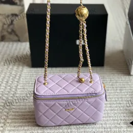 Bolsa de maquiagem de caixa de corrente de ouro duplo Bolsa de maquiagem de ombro feminino Couro de couro Diamante Plinggold Hardware de prata C-buckle Bolsa de luxo de luxo Sacos de cadeia ajustável 16 cm