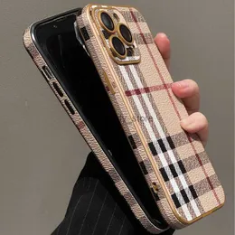 Casos de telefone celular New Mody Designer Leather for iPhone 15 14 13 12 Pro Max Purse de alta qualidade 15Pro 14Pro 13Pro Luxury Designer Case Coin Burse 231213PE Q240408