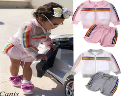 Kid Clothing Set Anzug Regenbogenstreifen transparente Mantel -Weste Shorts 3 PCs Mädchen Sonne Schutz Outfit Sommerkleidung3749783