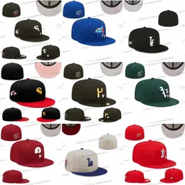 28 colori da baseball maschi Cappelli aderenti Casquettes Chapeus Classic Red Colour Hip Hop "Los Angeles" Black Sport Full Closed Caps Letter Stitch World Heart Love Hustle