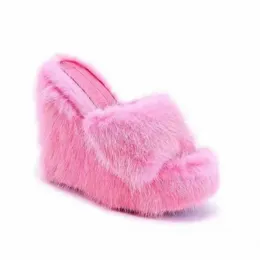 Slippers New Fur Slider Womens Wedge High Heels Fashion Outdoor Full Matching Shoes Slide H240409 MDBE