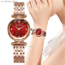 Avanadores de pulso Luxuja 2022 com marca de marca refinada, setão de diamante, alia vermelha quartzo feminino feminino plating aço inoxidável BeltLy Clock240409