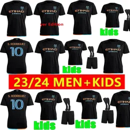 24/25 New York City FC Top -Quality Soccer Trikot Kid Kit Männer Fußball -Hemd Primär Heim Nycfc Sky Blue Away Black Talles Magno Fernandez Rodriguez Keaton Mijatovic