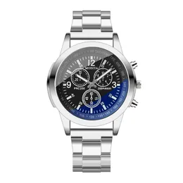 الجملة من أزياء Steel Strip Quartz Watches لمصنعي الساعات للرجال الذين يبيعون الهدايا مباشرة