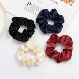 New Women Women Silk Scrunchie elástica Multicolor Band Band Ponytail Pouco da cabeça Acessórios para cabelos Cetin Setin Silk Color Solid Hair laços