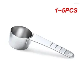 Cucchiai 1-5pcs in acciaio inossidabile cucchiaio cucina cucina di misurazione di misurini tè scoop spezie di spezia misura accessori Rec per