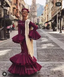 バーガンディマーメイドスペインスタイルのプロムドレス妖精の長袖ティアーフリルフラメンコダンスイブニングドレスヴェスティドフラメンカ