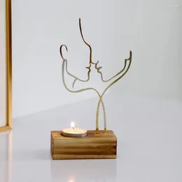 Titolare di candele Titolo romantico Figura astratta decorativa artistica decorativa in legno Coppia di coppie di coppie per EL