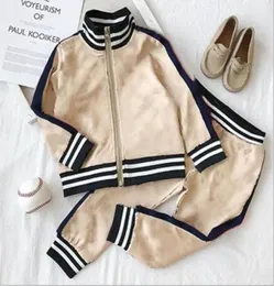 Kids Fashion DesignerTracksuits Brief Printed Jackets Hose Zwei Stücke Set Boys Girls Casual Sport Style Clothing Suit7457741