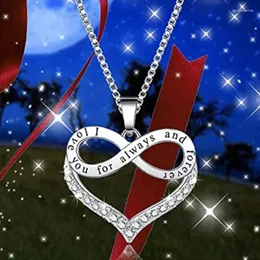 Anhänger Halskette Caoshi Trendy Heart Halskette mit brillanter Zirkonia anmutige weibliche Ästhetik für Verlobungszeremonie