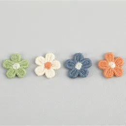 Cute cinque petali piccoli floreali in tessuto fiore patch per i leggings per bambini con leggings per capelli per capelli cappelli per abbigliamento Accessori per abbigliamento