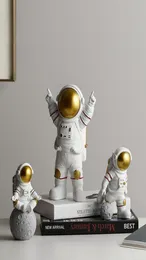 Nordic Modern Astronot Minyatür Figürinler Reçine Zanaat Evi Peri Bahçe Masa Dekorasyon Mobilya Makaleleri Oda Aksesuarları 2019171804