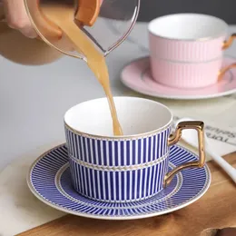 British Style Luxury Marockan Coffee Cup Saucer Spoon Set Ceramic Mug Porcelain Simple Tea Sets Kitchen Drinkware 240420