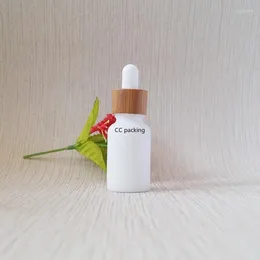 Depolama Şişeleri Bambu Kapak 1oz Cam Opal Beyaz Porselen Seramik Esansiyel Yağ Dondurucu 100ml 50ml 30ml Yağ için Şişe // Sakal