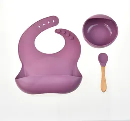 Bebek besleme set gıda sınıfı silikon önlükler bebek plakası nonilp vantuz kase çocuk sofra su geçirmez önlük bpa kaşık 3pcsset m2902617