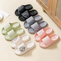 Internet celebrity Xiaoxiangfeng's popular thick bottomed one word slipper for women, fashionable stepping on feces, soft bottomed beach slippers