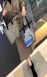 Designer Big Kids Transparent Mesh Handbag Girls Letter Tote Bag Luxury Women stor kapacitet Tvätta Gurgle Beach Shopping Väskor A70764812617