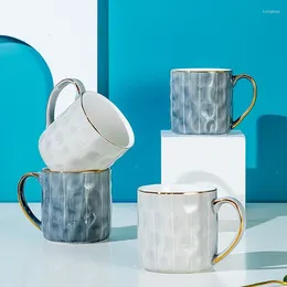 Tazze lussuose tazze in ceramica in ceramica tazza da tè insolita set coppie originali tazze regalo di bicchieri da caffè per bevande