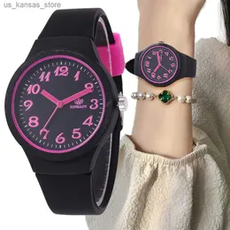 Avanadores de punho Moda feminina Numeral es nova marca Ladies quartzo pulso Simple Ret Montre femme com sílica gel Band Clock240409