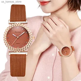 Wristwatches Grid Gear Design Women es Fashion Casual Ladies Leather Wristes Brown Female Quartz Clock Damenuhr Gift Drop Shipping240409