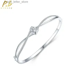 Bangle PuBang Fine Jewelry Solid 925 Sterling Silver Luxury Heart shaped High Carbon Diamond Open Bracelet Suitable for Womens Party Gifts Free Delivery yq240409