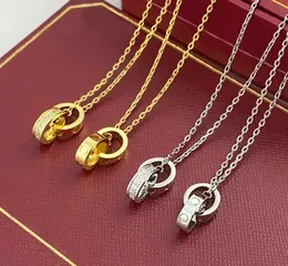 Halsband designer lyxig dubbel ring hängsmycken halsband dubbel ringkedja länk lyx smycken kärlek hänge damer rostfritt stål gåva.