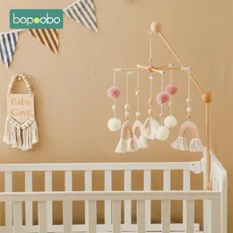 Borns Crib Bed Bell Cartoon Rainbow Shape Toy Baby Rattle 012 شهرًا