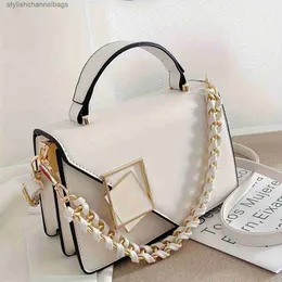 Andra väskor axelväskor Stylish Square Shoulder Bag Trendy Chain Crossbody Bag Womens Faux Pearl Chain Handbag Purse