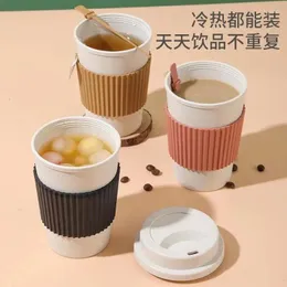 Decorazione per feste Cupi di caffè con paglia di grano Mescolamento di plastica sigillata latte portatile per la colazione con coperchio